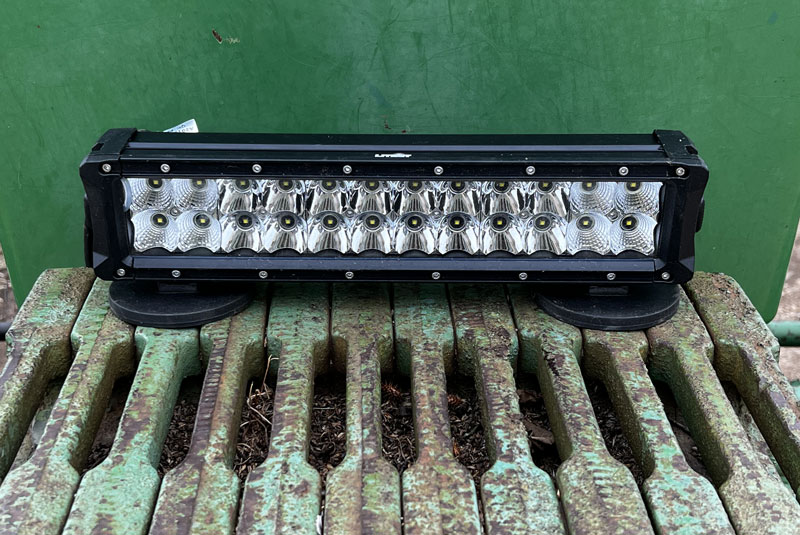 tractor-front-end-magnetic-light-bar-3